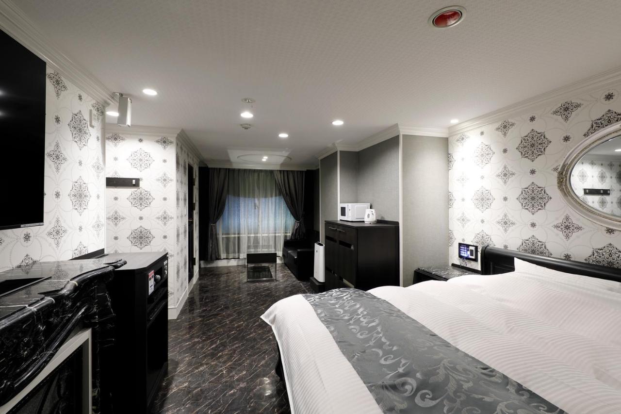 ホテルバースデーきよす店 Hotel Birthday Kiyosu Eksteriør billede